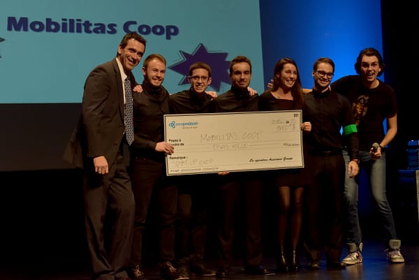 In order from, left to right: Marc Duplantie, vice président of Co-operateurs, Christophe Gagné, Olivier Brodeur, Kevin Lussier, Jolène Durocher, Gabriel Déry-Reid, Jérémie Larouche, comedian, Photograph courtesy of Luc Belcourt